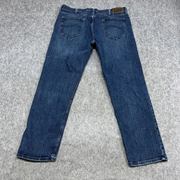 Lee Jeans Mens 38x30 Blue Straight Stretch Denim Medium Wash Pants FITS38x29 - Picture 2 of 15